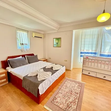 Defne 3 Oeluedeniz Private Pool