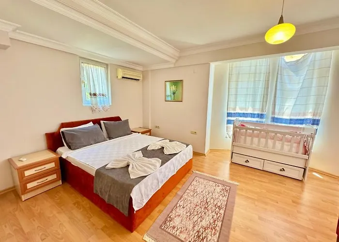 Defne 3 Oeluedeniz Private Pool