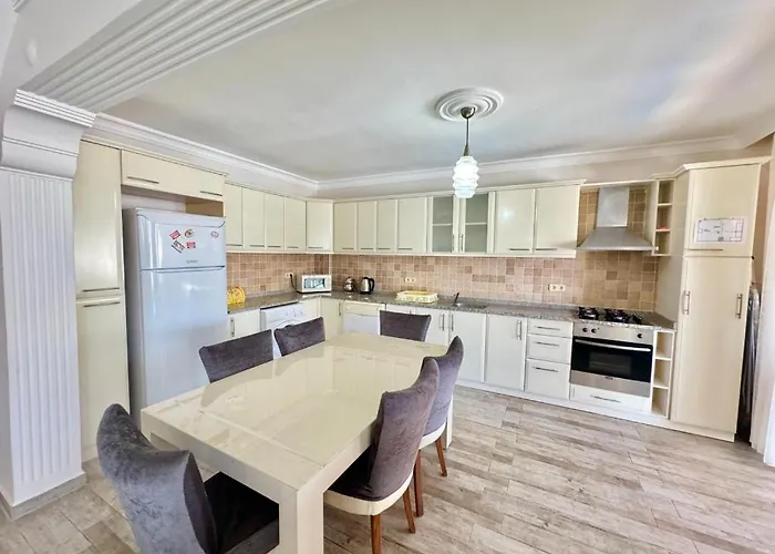 Вилла Defne 3 Oeluedeniz Private Pool Фетхие